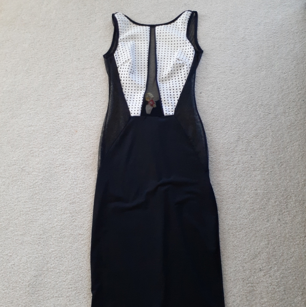 Clothes - Picture 2 of 2